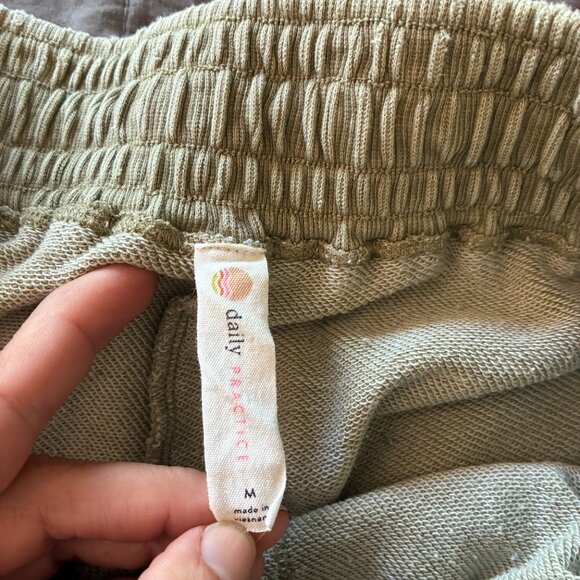 Anthropologie Daily Practice Set - Picture 2 of 5